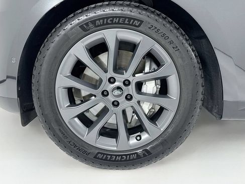 Used 2024 Land Rover Range Rover Sport SE AWD/4WD image 32