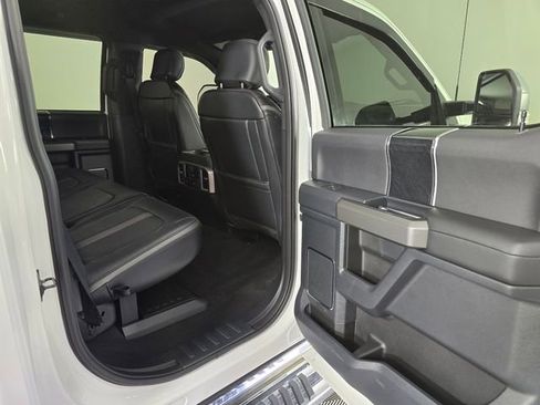 Used 2022 Ford F450 Platinum AWD/4WD image 14