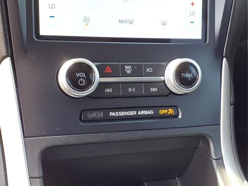 Used 2023 Ford Edge SE AWD/4WD image 18