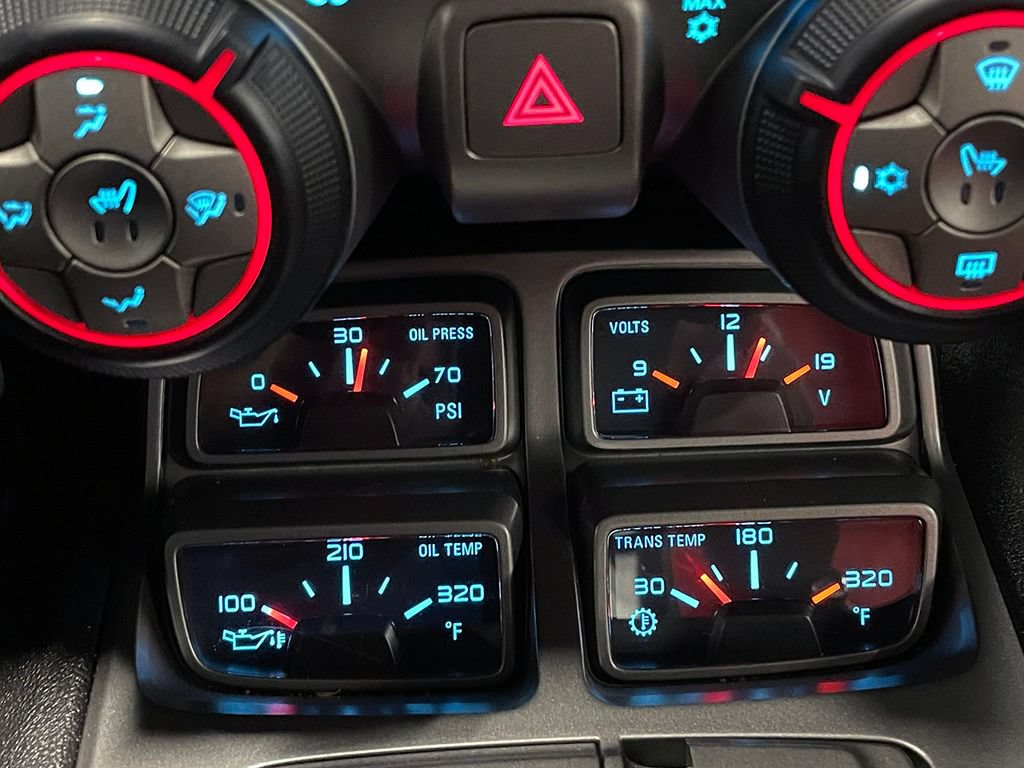 Used 2015 Chevrolet Camaro SS w/ Commemorative Special Edition RWD image 84