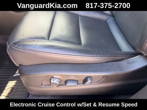 Used 2023 Cadillac XT4 Sport image 14