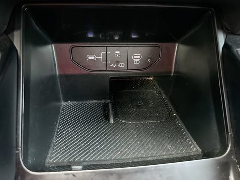 Used 2024 Kia Sorento S AWD/4WD image 37