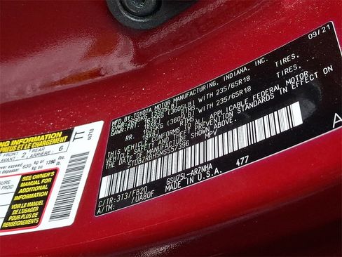 Used 2021 Toyota Highlander LE image 28