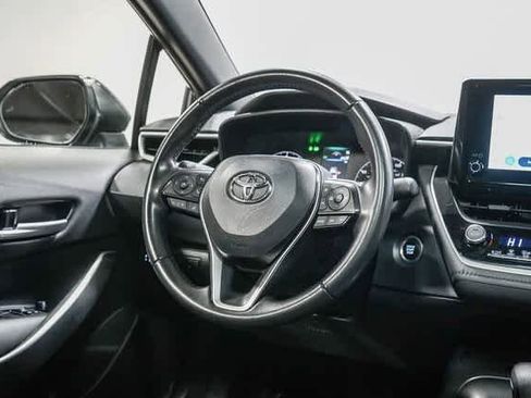 Certified 2024 Toyota Corolla SE image 15