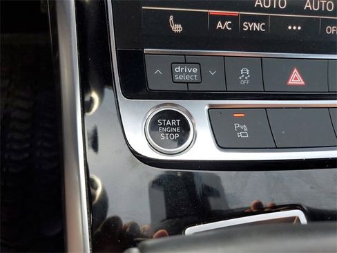 Used 2021 Audi Q7 2.0T Premium Plus w/ Premium Plus Package image 23