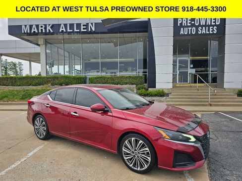 Used 2023 Nissan Altima 2.5 SL FWD image 1