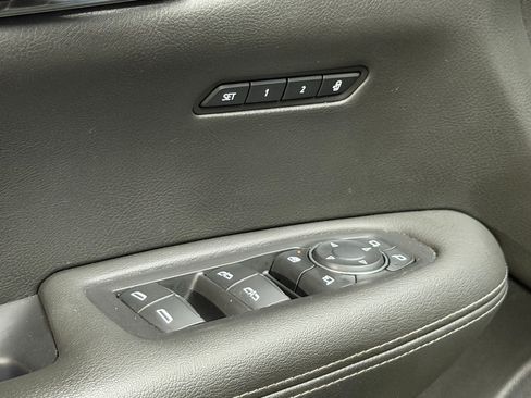 Used 2023 Cadillac XT6 Luxury FWD image 27