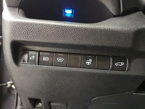 Certified 2024 Toyota RAV4 XSE w/ Weather Package AWD/4WD image 18
