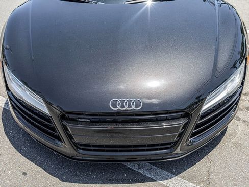Used 2014 Audi R8 V10 w/ Full Leather Package AWD/4WD image 63