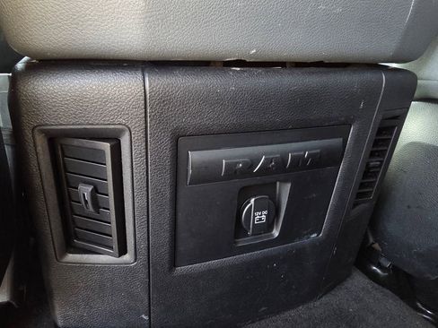 Used 2017 RAM 3500 Big Horn image 24