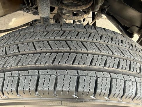 Used 2018 RAM 3500 Tradesman w/ Chrome Appearance Group image 13