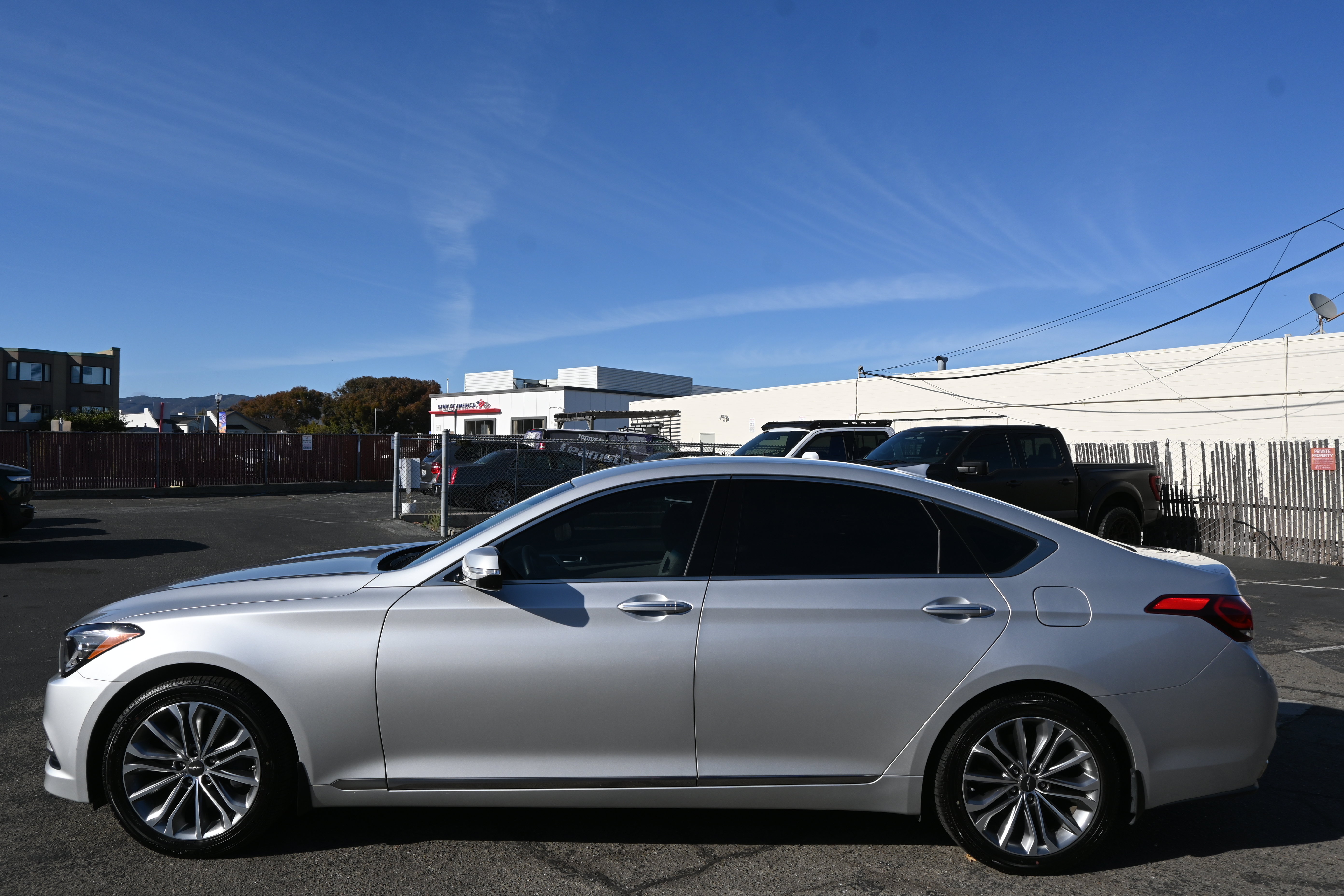 Used 2017 Genesis G80 3.8 RWD image 5