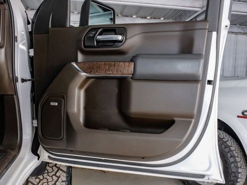 Used 2022 GMC Sierra 2500 Denali w/ Denali Ultimate Package image 45