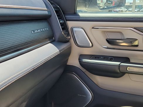 Used 2021 RAM 1500 Limited AWD/4WD image 31