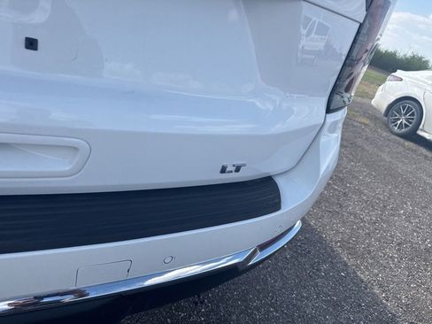 Used 2025 Chevrolet Tahoe LT image 11