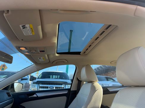 Used 2017 Volkswagen Jetta SE image 17