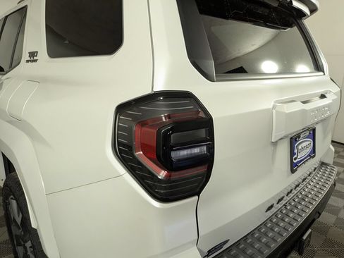 Used 2025 Toyota 4Runner TRD Sport AWD/4WD image 14