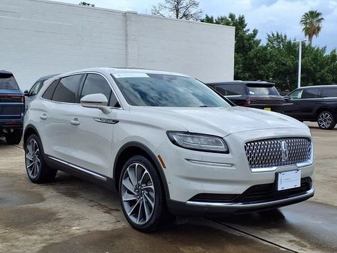 Certified 2023 Lincoln Nautilus Reserve w/ Equipment Group 201A FWD image 20