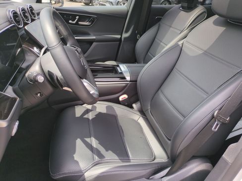 Certified 2024 Mercedes-Benz GLC 300 4MATIC image 15