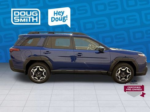 Used 2026 Subaru Outback Touring AWD/4WD image 3