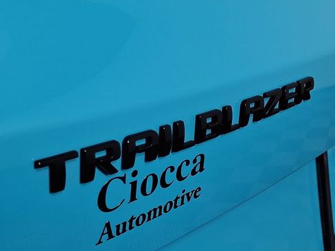 Used 2021 Chevrolet TrailBlazer RS w/ Convenience Package FWD image 29