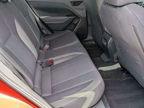 Used 2025 Subaru Crosstrek 2.0i Premium image 27