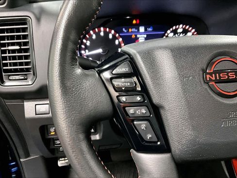 Used 2024 Nissan Frontier PRO-4X w/ Pro Convenience Package image 21