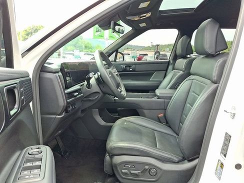 Certified 2024 Hyundai Santa Fe Calligraphy AWD/4WD image 13