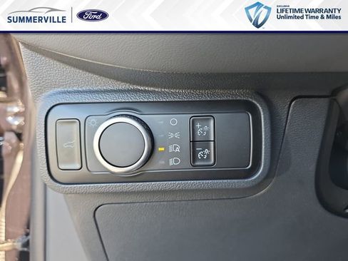 New 2026 Ford Explorer Active w/ Active Comfort Package RWD image 28