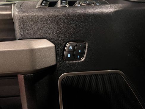 Used 2019 Ford F150 Raptor w/ Equipment Group 802A Luxury image 26