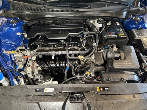 Used 2023 Hyundai Elantra SEL FWD image 23