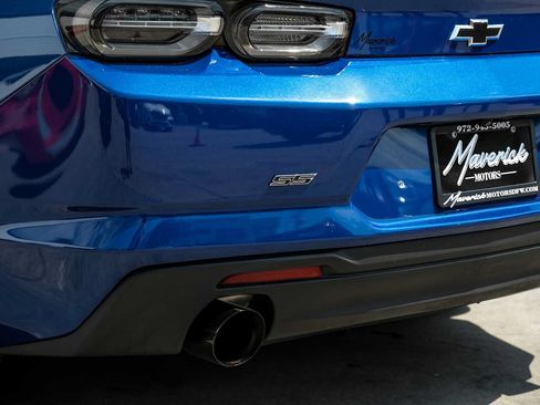 Used 2021 Chevrolet Camaro SS RWD image 40