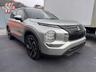 Used 2022 Mitsubishi Outlander ES