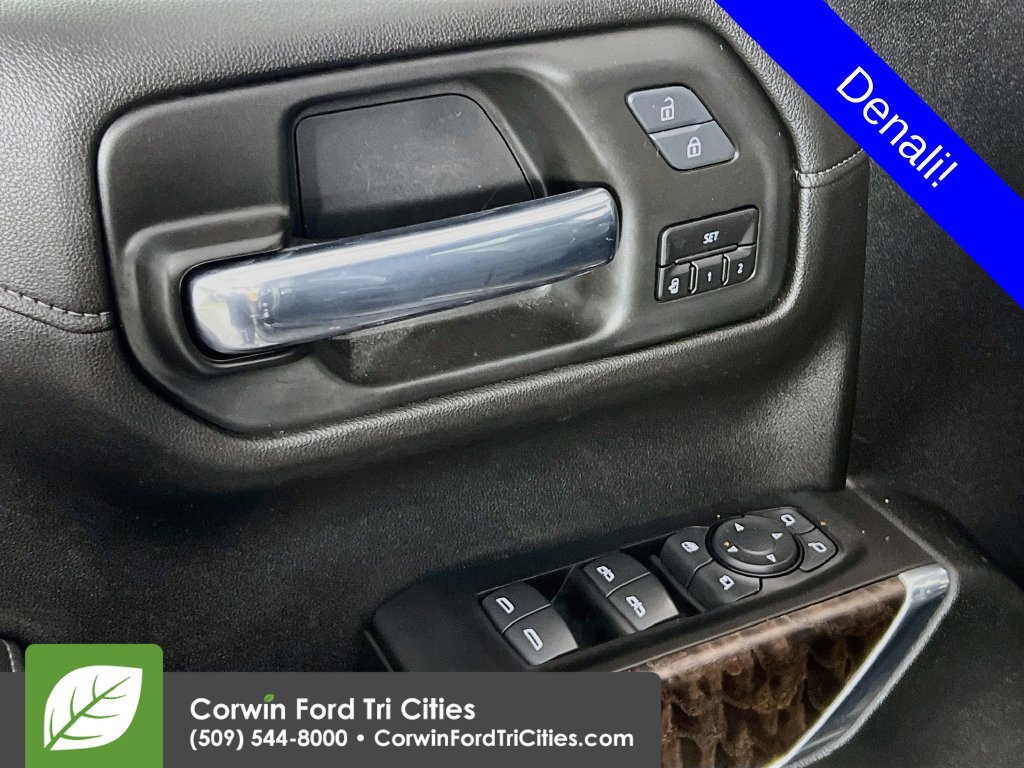 Used 2021 GMC Sierra 1500 Denali w/ Denali Ultimate Package AWD/4WD image 11