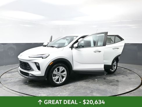 Used 2025 Buick Encore GX Preferred image 58