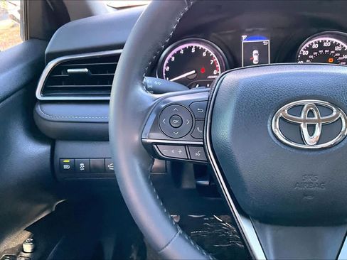 Used 2024 Toyota Camry SE image 22