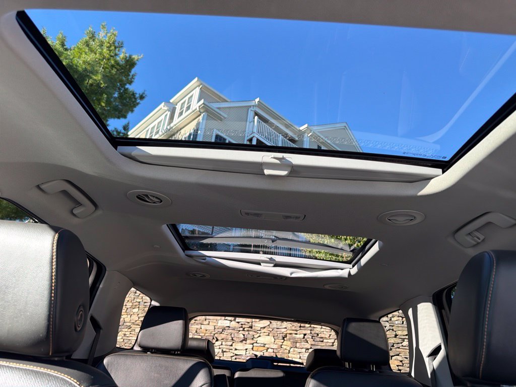 Used 2020 Chevrolet Traverse Premier AWD/4WD image 26