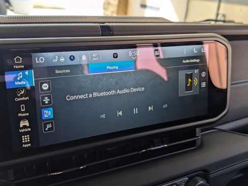 Used 2025 Jeep Wrangler Unlimited Rubicon 4xe w/ Convenience Group image 27