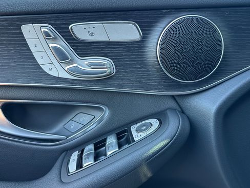 Certified 2022 Mercedes-Benz GLC 300 image 11