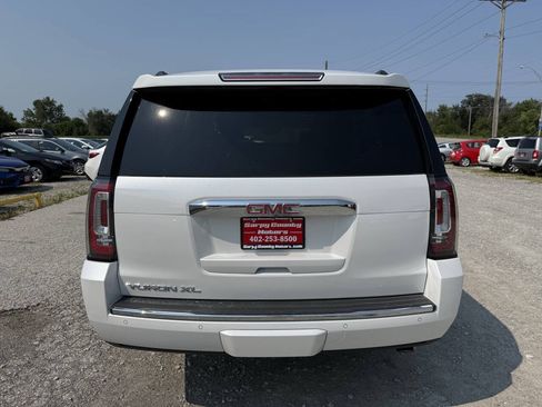 Used 2016 GMC Yukon XL Denali w/ Open Road Package AWD/4WD image 4