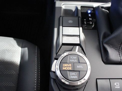 New 2026 Toyota 4Runner TRD Off-Road Premium AWD/4WD image 40