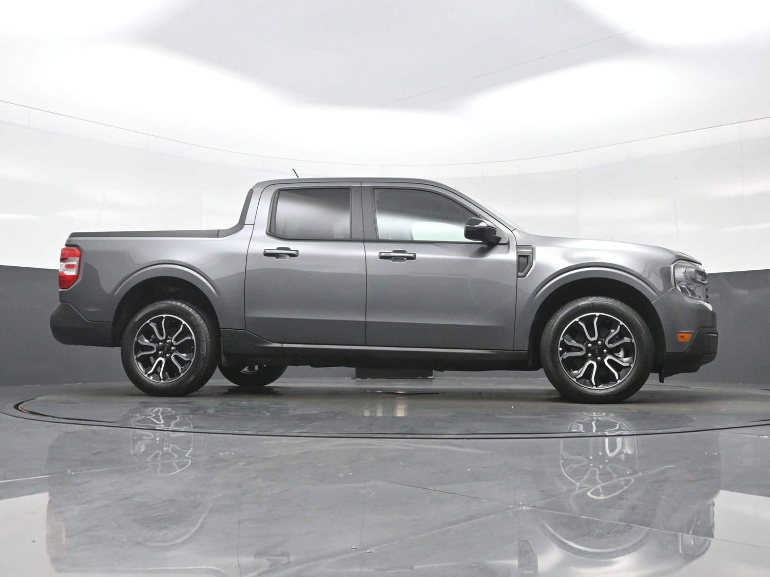 Used 2024 Ford Maverick Lariat FWD image 35