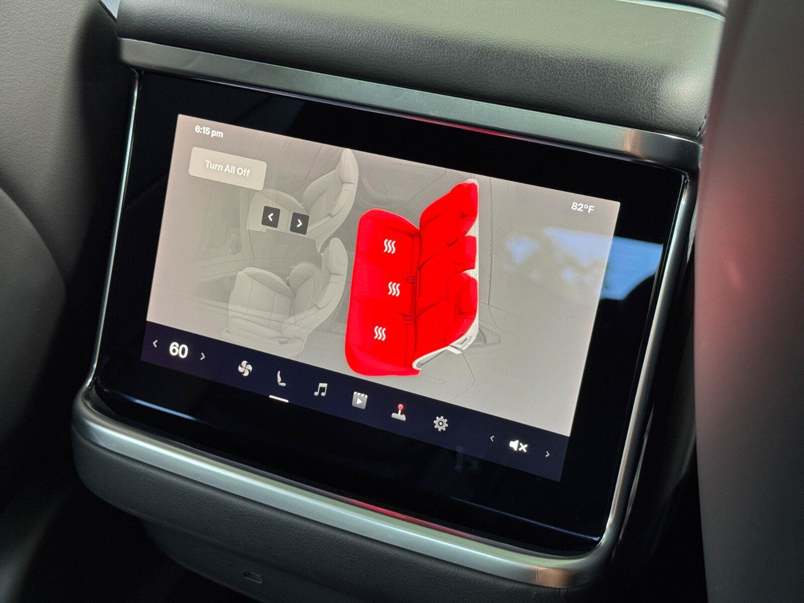 Used 2022 Tesla Model S AWD/4WD image 37