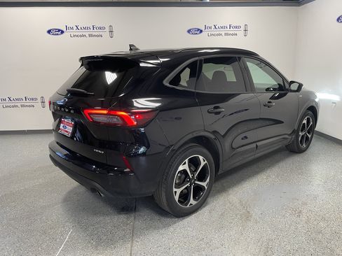 Used 2023 Ford Escape ST-Line Select w/ Tech Pack #2 image 6