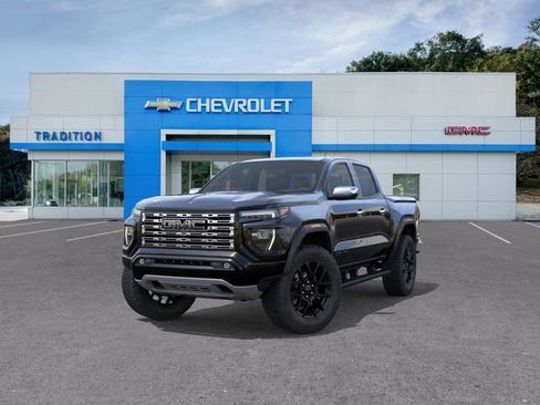 New 2026 GMC Canyon Denali w/ LPO, Denali Black Edition image 8