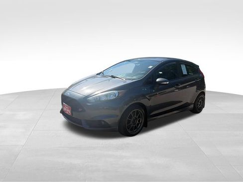 Used 2017 Ford Fiesta ST w/ ST Recaro Package FWD image 7