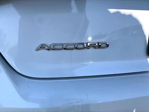 Used 2023 Honda Accord EX image 14