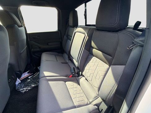 New 2026 Nissan Frontier SV image 25