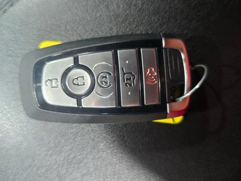 Used 2023 Ford Edge SEL w/ Convenience Package AWD/4WD image 27