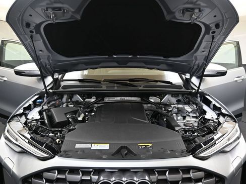 Used 2025 Audi Q5 Premium Plus w/ Premium Plus image 9